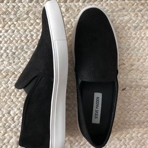 NWOT Steve Madden Sneaker slide ons